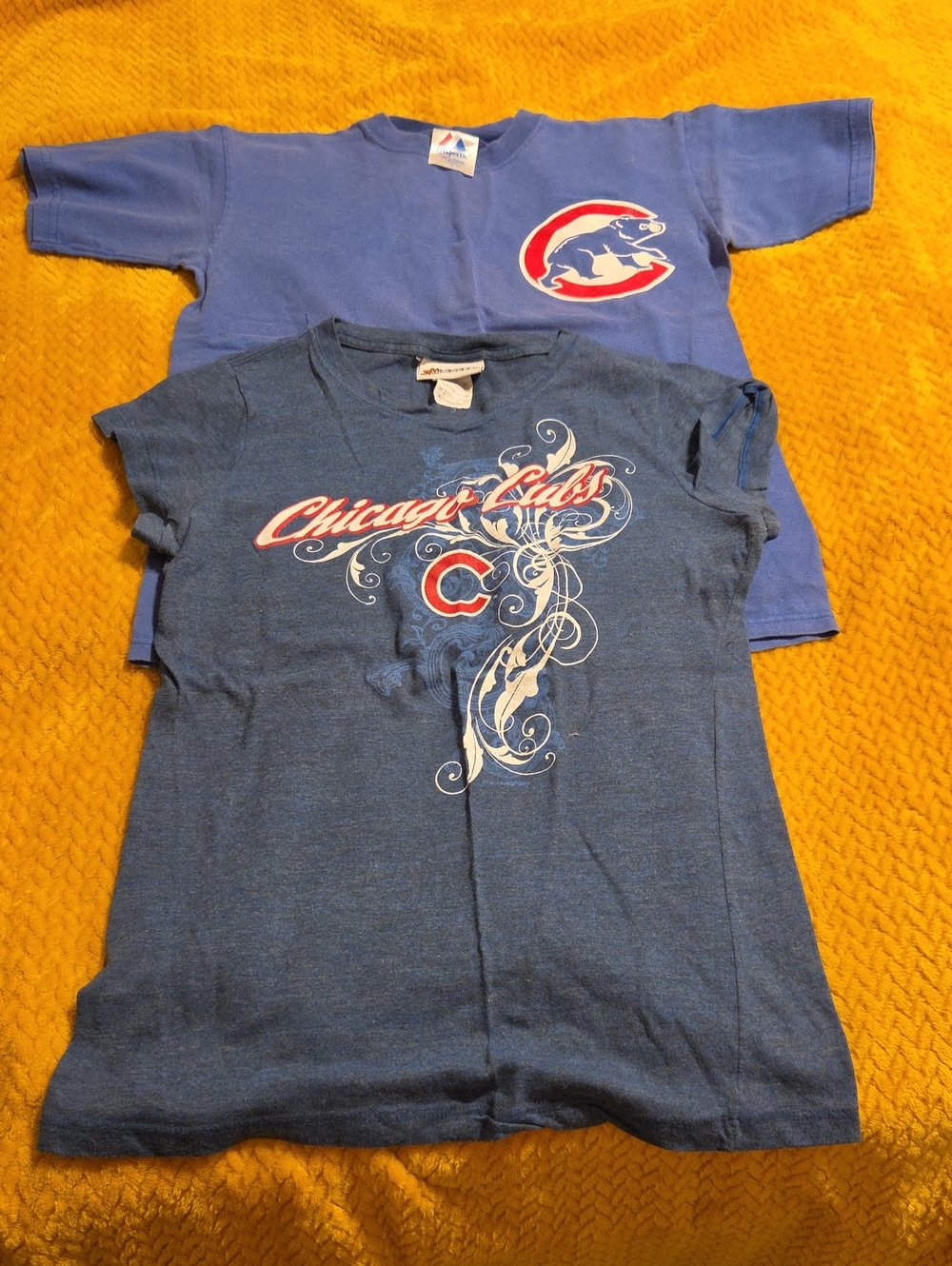 Women' And Boys Short-Sleeve Graphic Tee - Blue Chicago Cubs